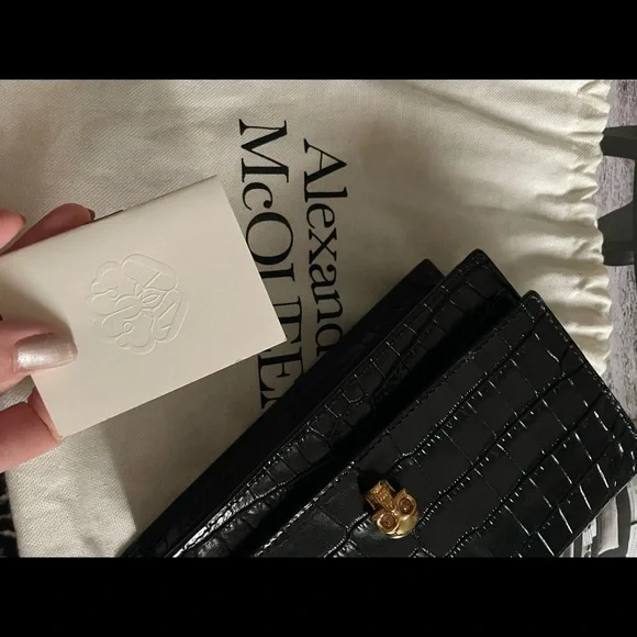 [SOLD] Authentic Alexander McQueen croc leather crossbody - Picture 7 of 7